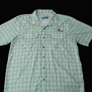 Magellan Outdoors Green Plaid Button-Down Shirt